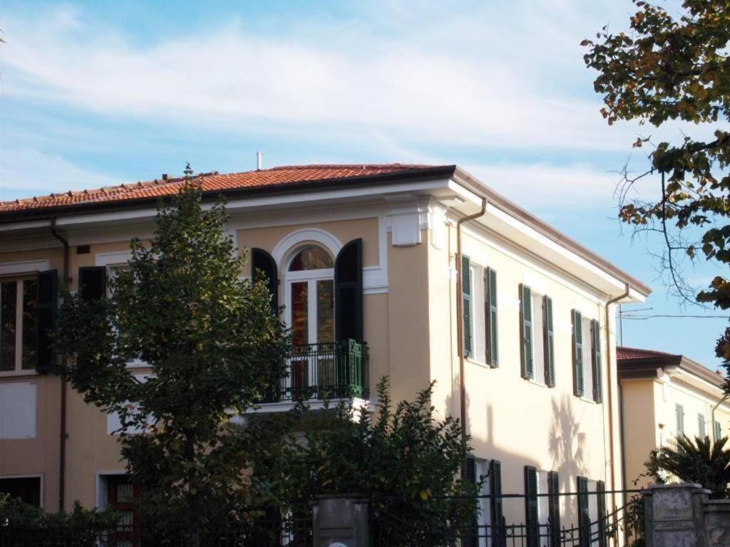 كارارا B&B Rossana المظهر الخارجي الصورة